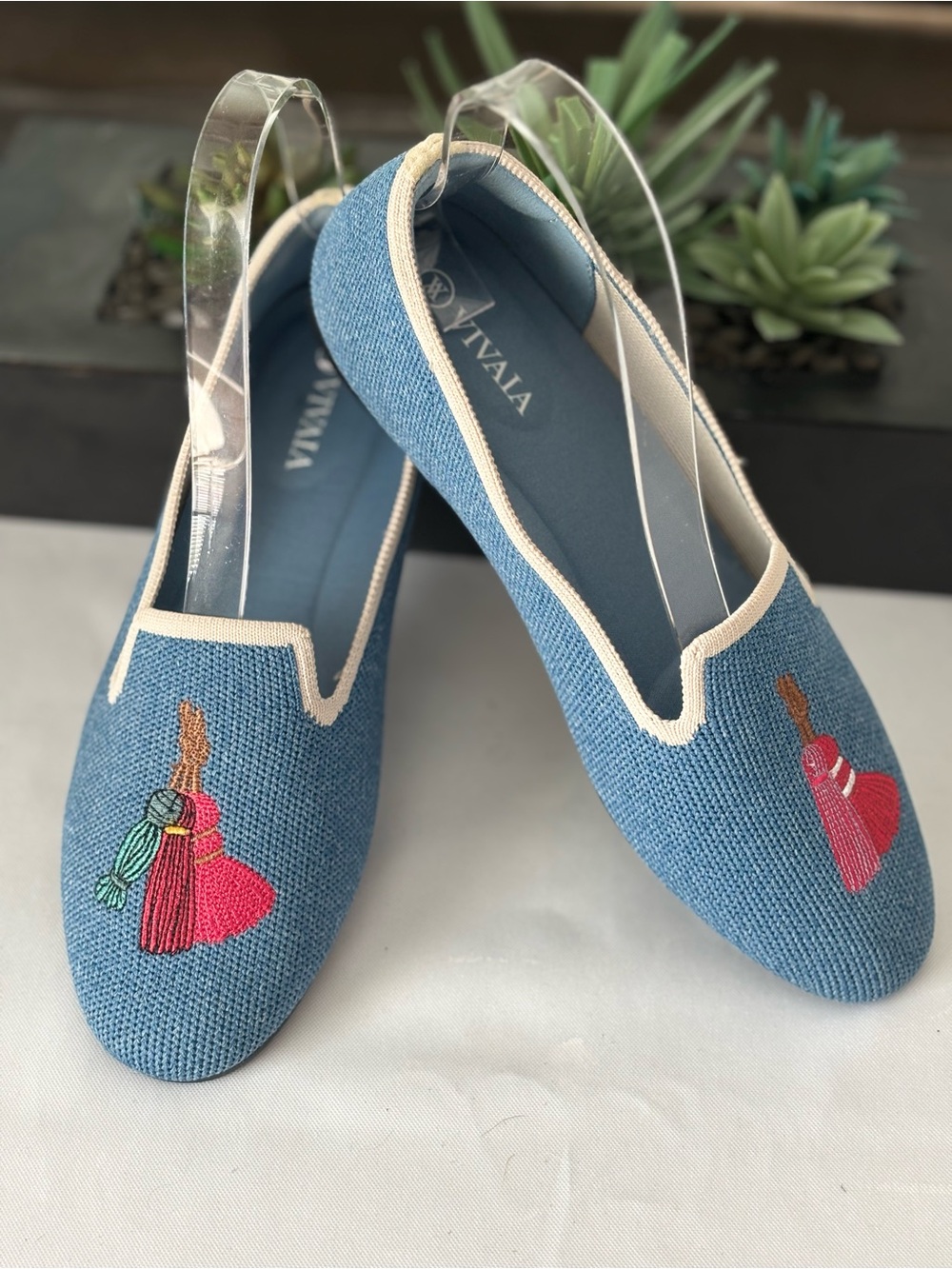 VIVAIA Blue Embroidered Brooms Slip-On Loafers Breathable Knit Upper SZ 6 US